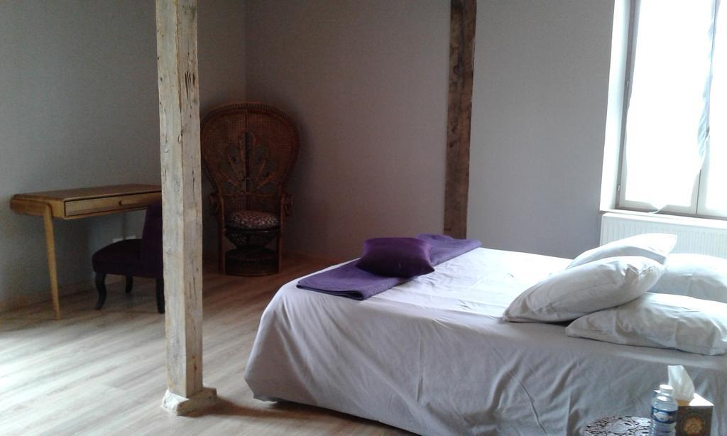 Au Passage Des Grues Bed & Breakfast Drosnay Exterior photo
